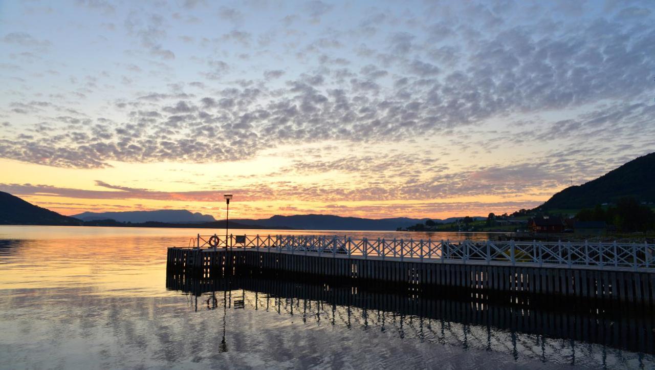 Rosendal Fjordhotel Екстер'єр фото